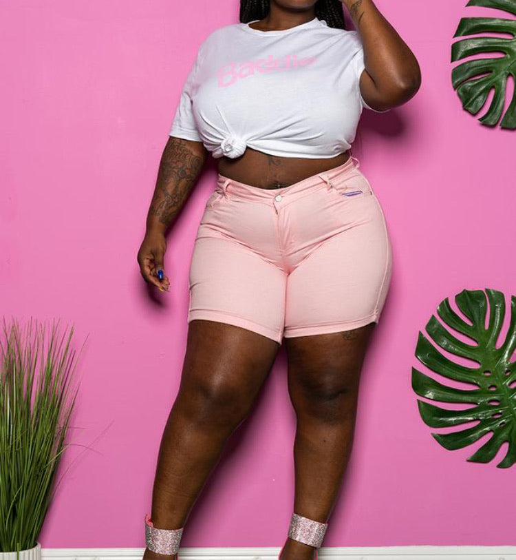 Curvy Kia Shorts