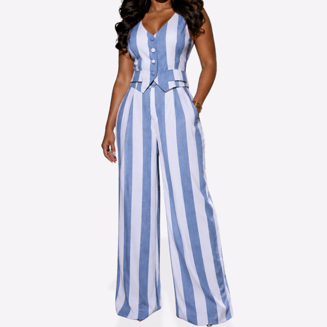 White and blue set for brunch 