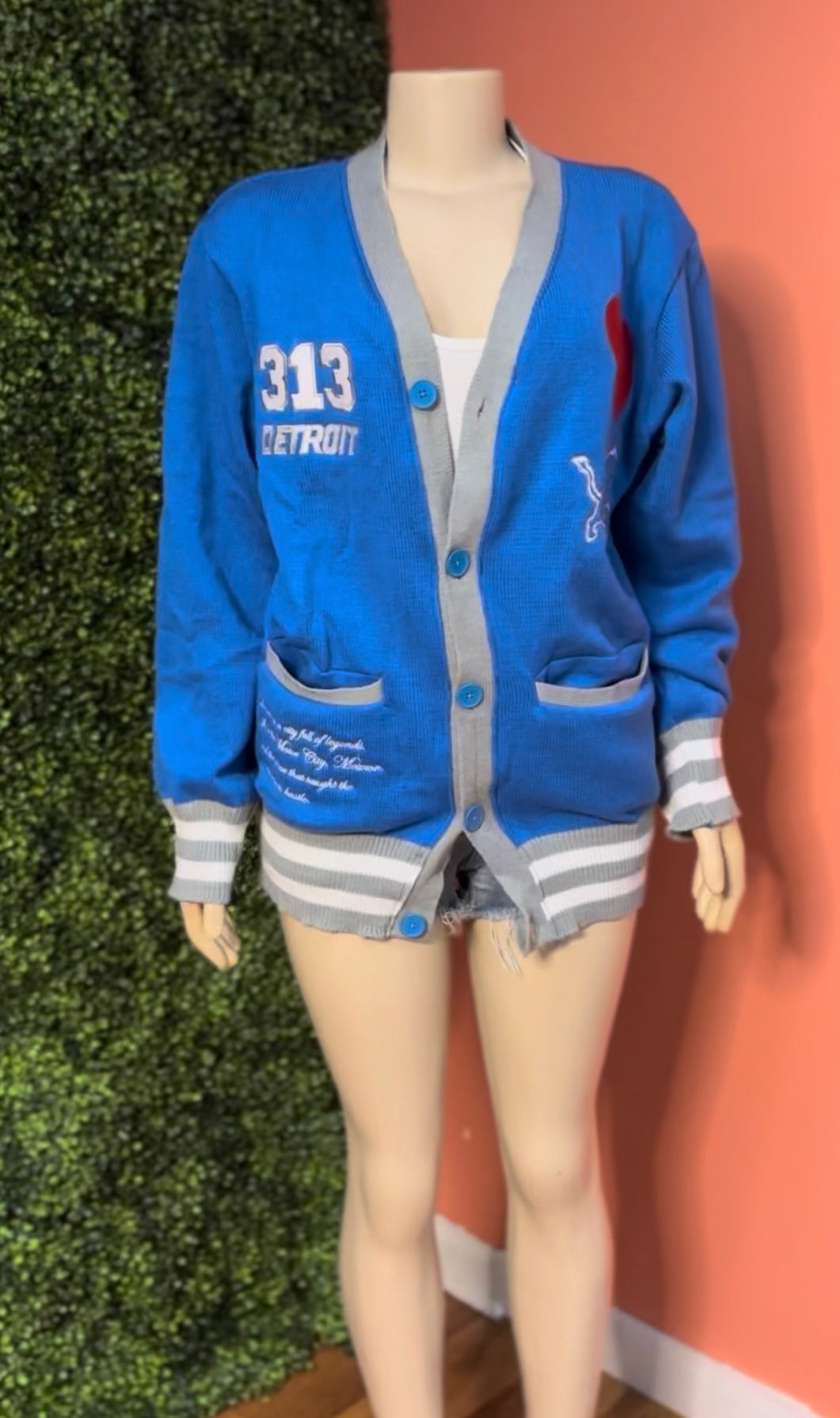 Leo Cardigan