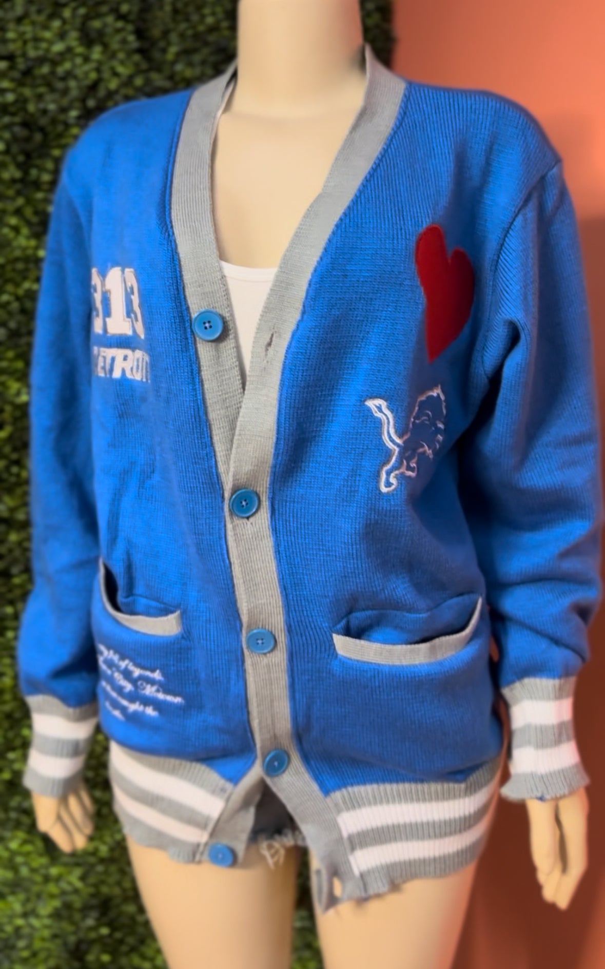 Leo Cardigan